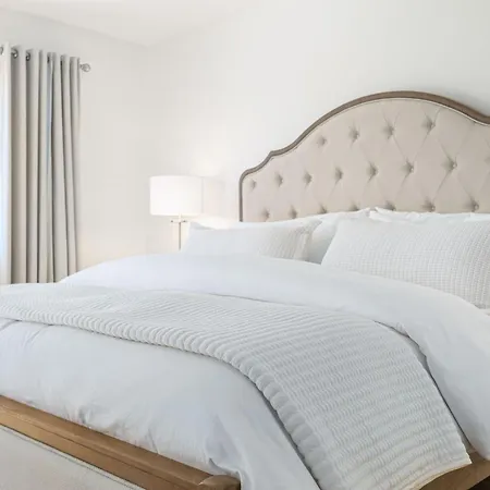 Newly Renovated Condo In Palm Desert